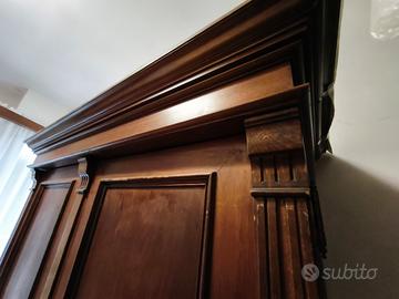 armadio in legno stile fine '800/primi '900