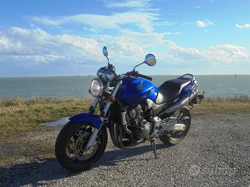 Honda Hornet 900 - 2006
