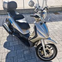 Piaggio Beverly 500