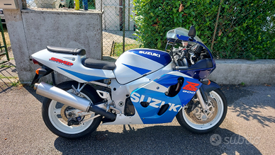 Gsx-r 600 srad