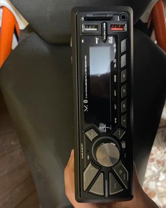 Stereo 180w BT/SD/AUX/2USB/DAB