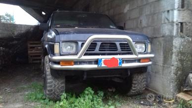 Nissan king Cab pick-up.
