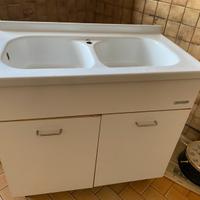 Lavello in ceramica