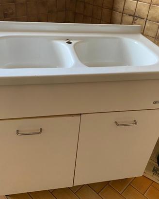 Lavello in ceramica