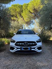 Mercedes GLA Amg Line 200d