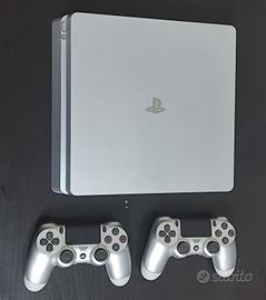 ps4 Slim silver 