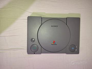 Playstation 1, prima edizione