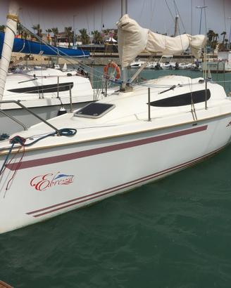 Barca a vela Focus 730