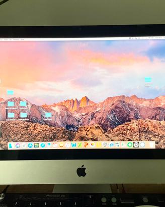 Apple iMac i5 con tastiera e mouse ottime condizio