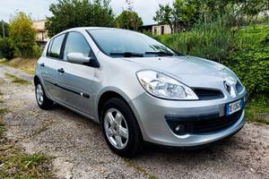 RENAULT CLIO TERZA SERIE 1.5 dci