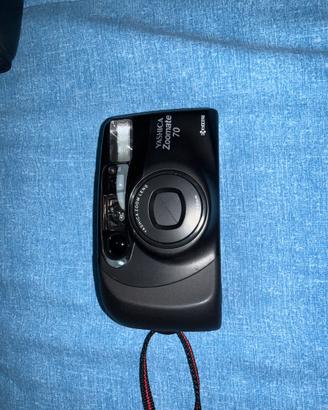 Yashica zoomate 70