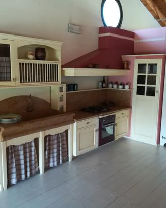 CUCINA ARTIGIANALE