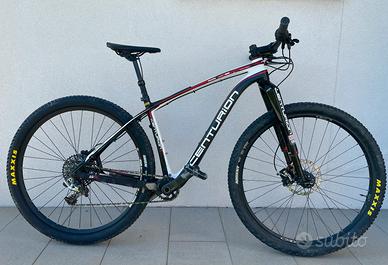 MTB in carbonio - ruote 29 pollici