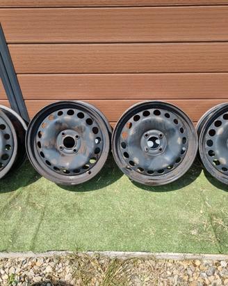 Cerchi in ferro 185/65 R15 clio IV Serie 2018