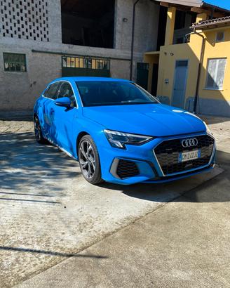 Audi A3 Sportback S-line 40 tdi quattro