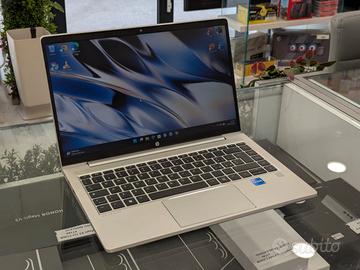 HP ProBook 440 - i7-1355U - 32/ 512GB - PROMO