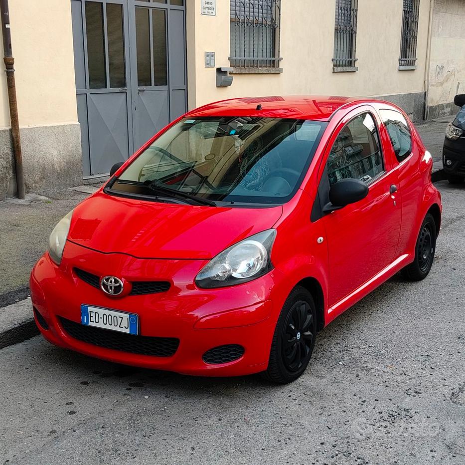 TOYOTA Aygo 1ª serie