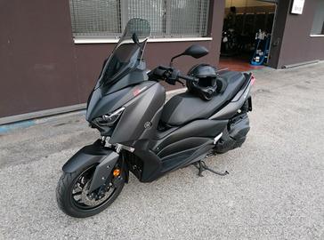 Yamaha Xmax 400 abs