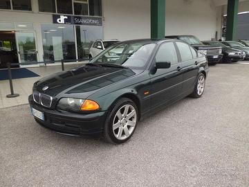 BMW Serie 3 318i cat 4 porte