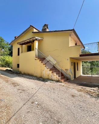 CASA INDIPENDENTE A ASSISI
