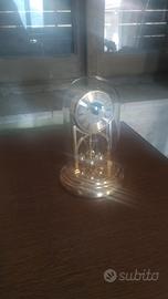 orologio da tavola é oggetti vari