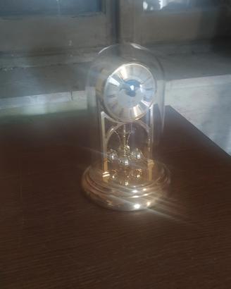 orologio da tavola é oggetti vari