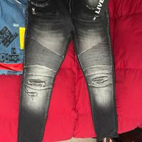 Jeans nuovo con cartellino