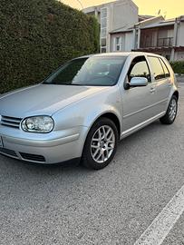 Golf 4 1.6 16V Benzina / GPL