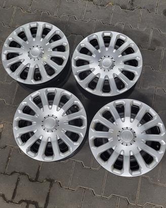 copricerchi in acciaio Ford Fiesta 