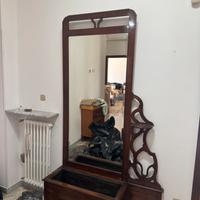 Specchiera antica con porta vasi