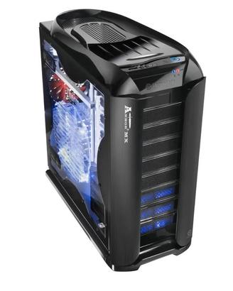 PC assemblato con case Thermaltake gaming