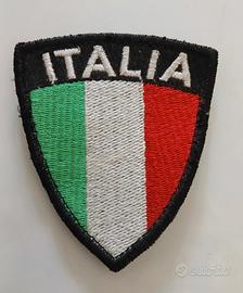 patch scudetto Italia in cotone ricamato 