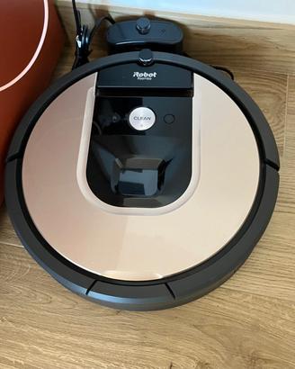 Robot aspirapolvere