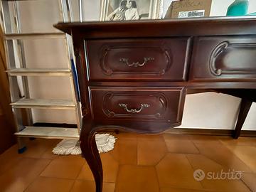 Mobile in legno