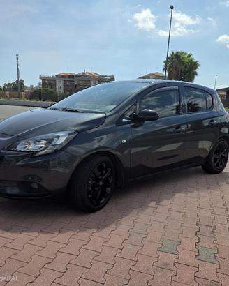 Opel Corsa 1.2 b-color - Benzina - GPL