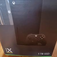XBOX SERIE X 1 TB CON CONTROLLER E GIOCO ANNESSI