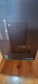 XBOX SERIE X 1 TB CON CONTROLLER E GIOCO ANNESSI