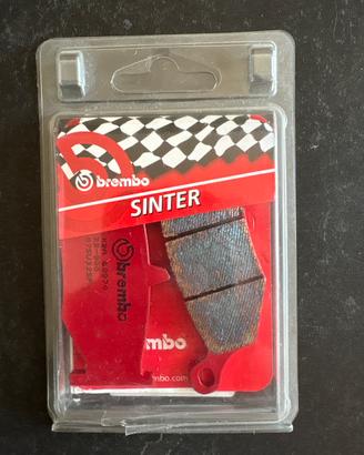 Pasticche sinterizzate freno posteriore Brembo
