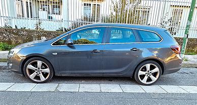 Astra Wagon Tourer COSMO 165CV TDi