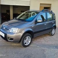 FIAT PANDA  4X4   DIESEL. PULSANTE( ELD) GANCIO TR