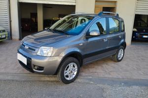 FIAT PANDA  4X4   DIESEL. PULSANTE( ELD) GANCIO TR