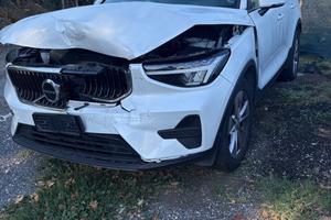 Volvo XC40 Incidentata