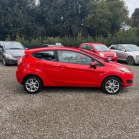 Ford Fiesta 1.4 3 porte Bz.- GPL Black & White Edi