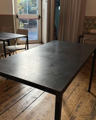 Tavoli e sedie Santeria Milano