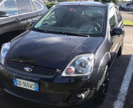 Ford Fiesta 1.4 TDCi 5p. Ghia fulllll