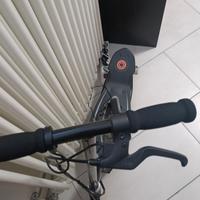 monopattino elettrico Razor Power core E90