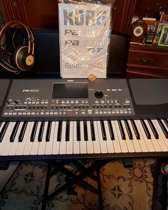 Tastiera Professional arranger Korg PA600
