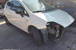 Ricambi FIAT GRANDE PUNTO 1.2 benzina anno 2007