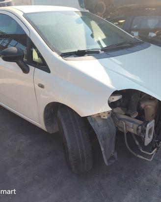 Ricambi FIAT GRANDE PUNTO 1.2 benzina anno 2007