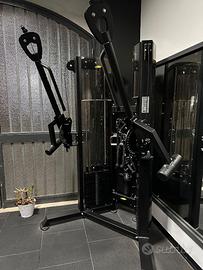 Cavi incrociati multi station palestra